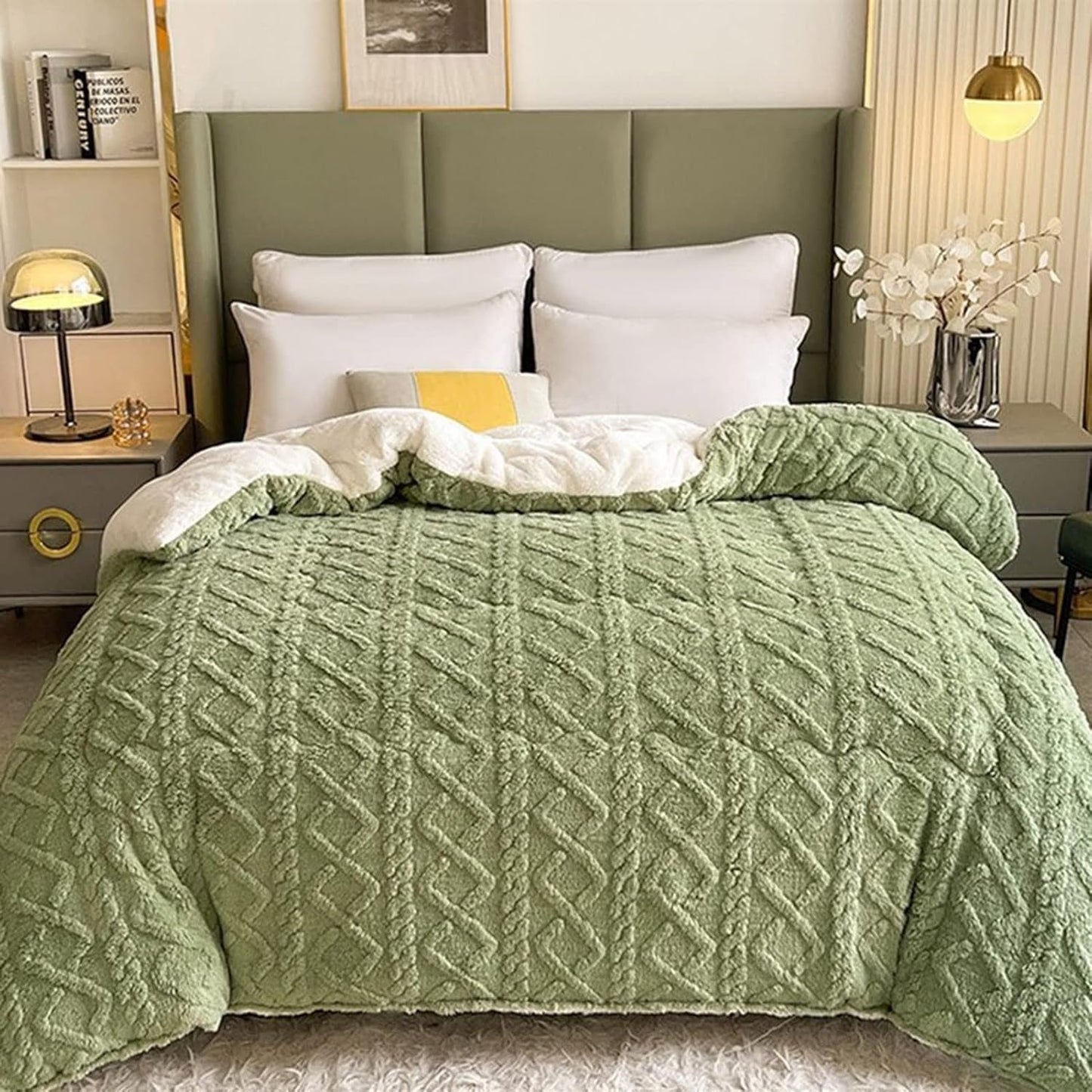 Reversible Thick Sherpa Fleece Blanket