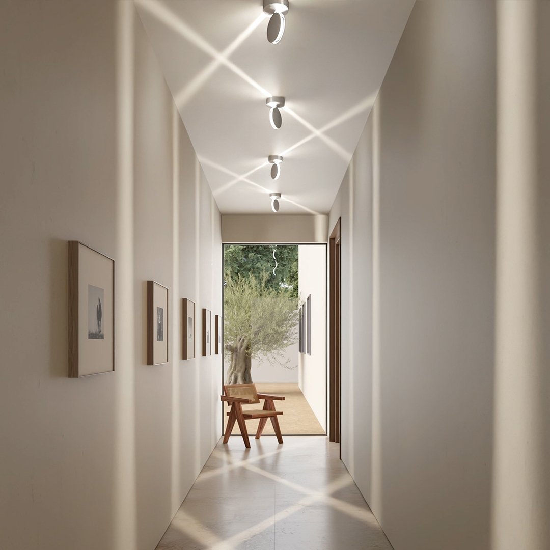 Minimalist Circular Wall Lamp with Adjustable LED Light