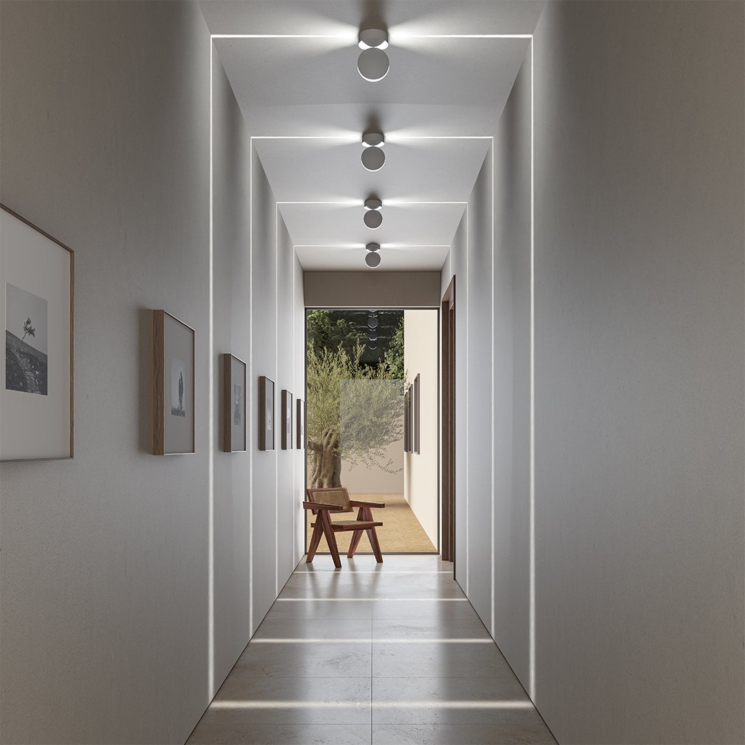 Minimalist Circular Wall Lamp with Adjustable LED Light