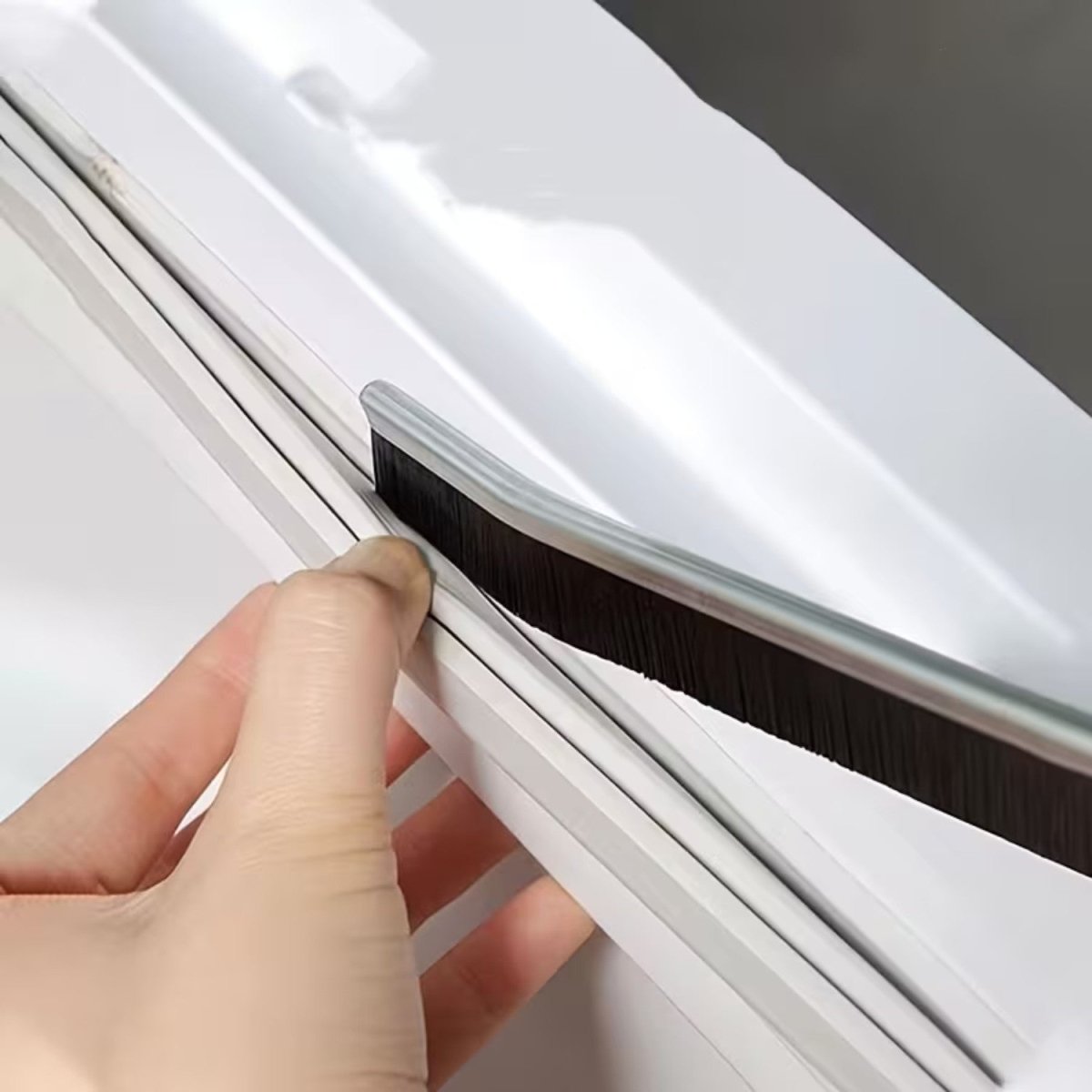 Hard-Bristled Grout Cleaning Brush with Angled Tip