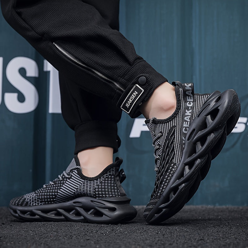Breathable Slip-On Men's Running Shoes