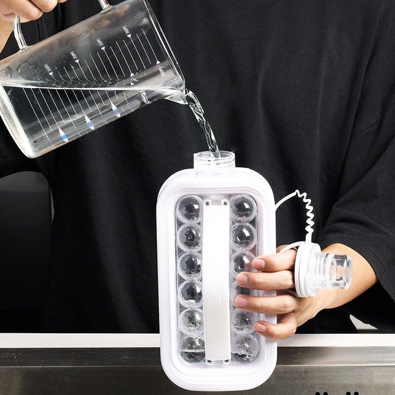 2-in-1 Insulated Ice Cube Carrier Bottle