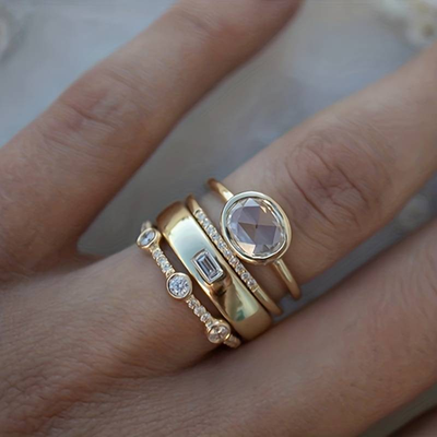 Kira - Timeless Elegant Ring