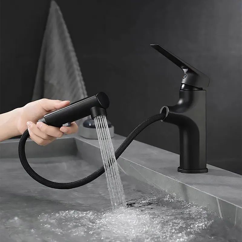 Pull-Out Single-Handle Bathtub Faucet with Swiveling Spout