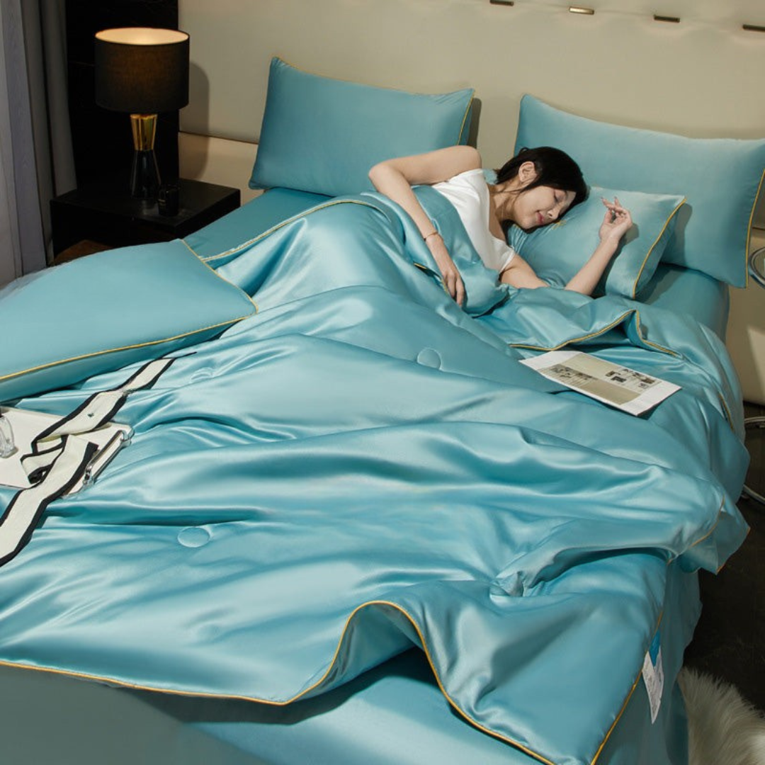 Lightweight Breathable Cooling Blanket for Comfortable Sleep
