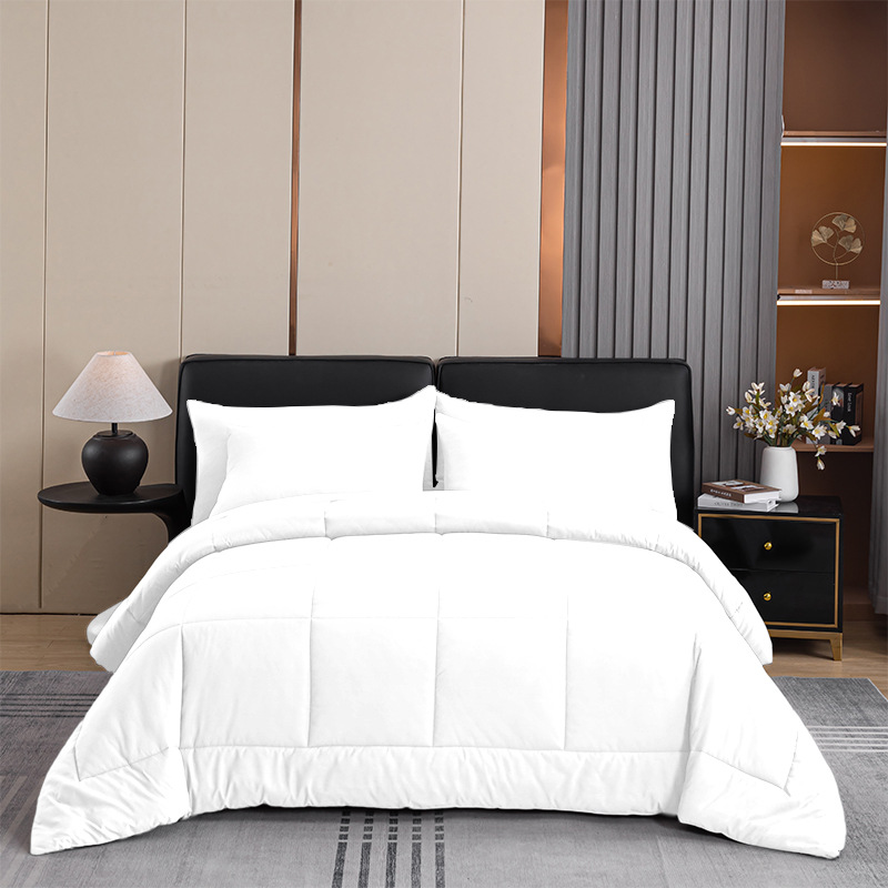 Luxurious 3-Piece Polyester Duvet Cover Set with Pillowcases