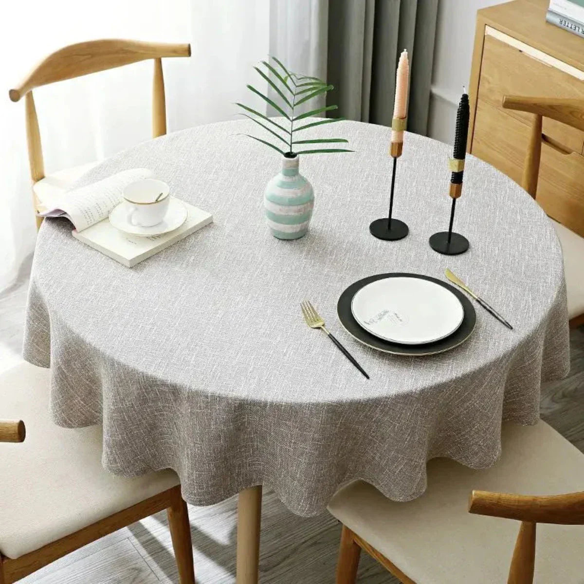 Round Linen Tablecloth with Woven Texture for Everyday Use