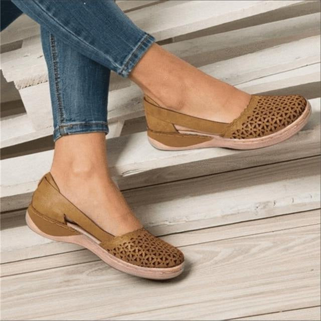 Comfortable PU Leather Flats for Bunions with Concealed Heel