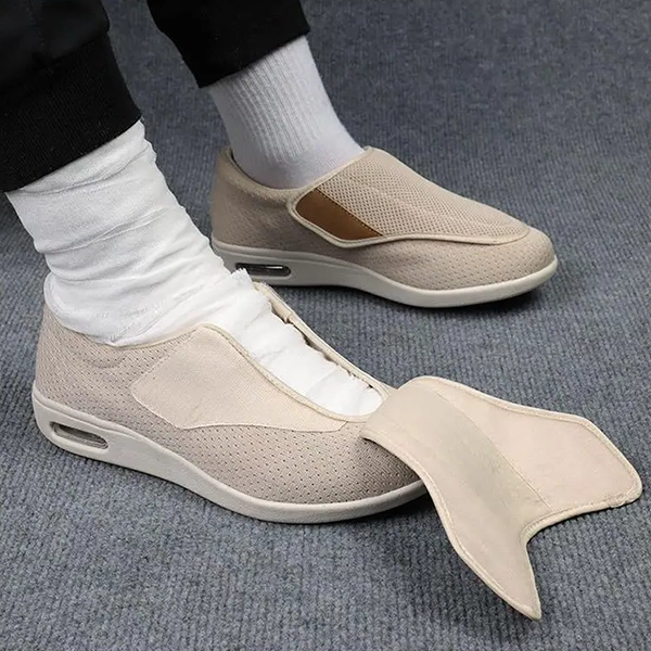 Wide Fit Diabetic Shoes with Memory Foam Insole
