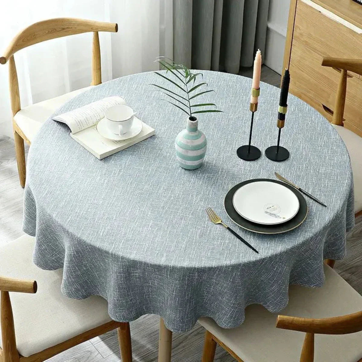 Round Linen Tablecloth with Woven Texture for Everyday Use