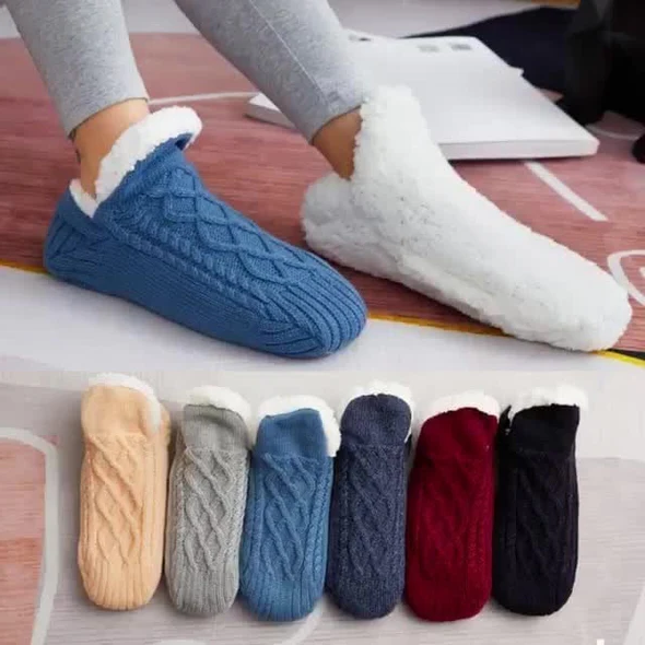 Extra-Warm Non-Slip Fleece Indoor Socks