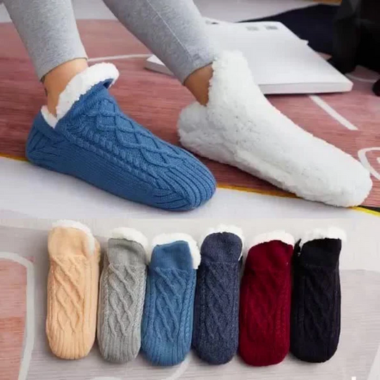 Extra-Warm Non-Slip Fleece Indoor Socks