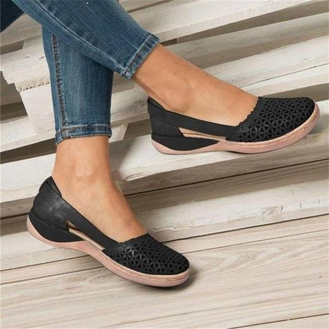 Comfortable PU Leather Flats for Bunions with Concealed Heel