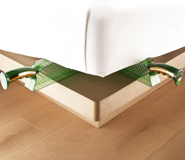 Ergonomic Mattress Lifter Tool for Easy Bed Making