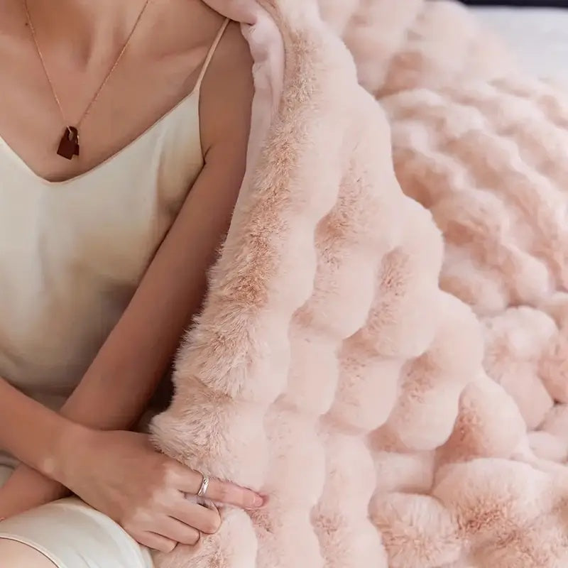 Luxury Soft Faux Fur Throw Blanket