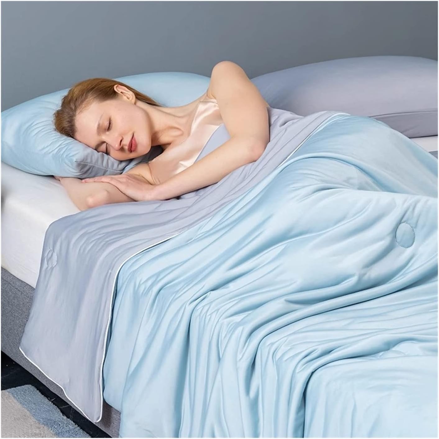 Cooling Microfiber Blanket for Hot Sleepers