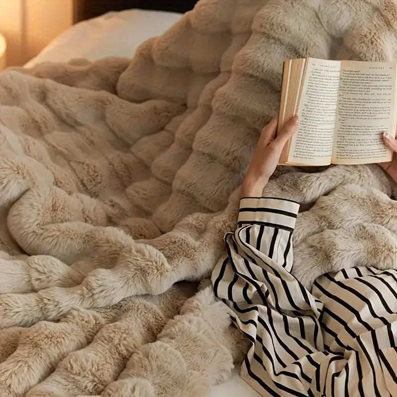 Luxury Soft Faux Fur Throw Blanket
