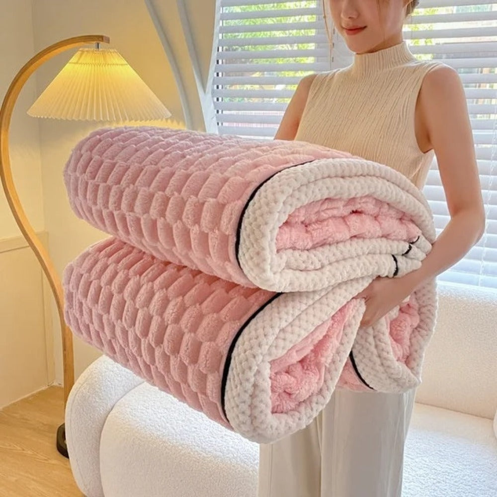 Bubble Textured Sherpa Fleece Cuddle Blanket