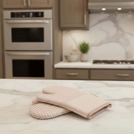 Non-Slip Heat-Resistant Silicone Oven Gloves