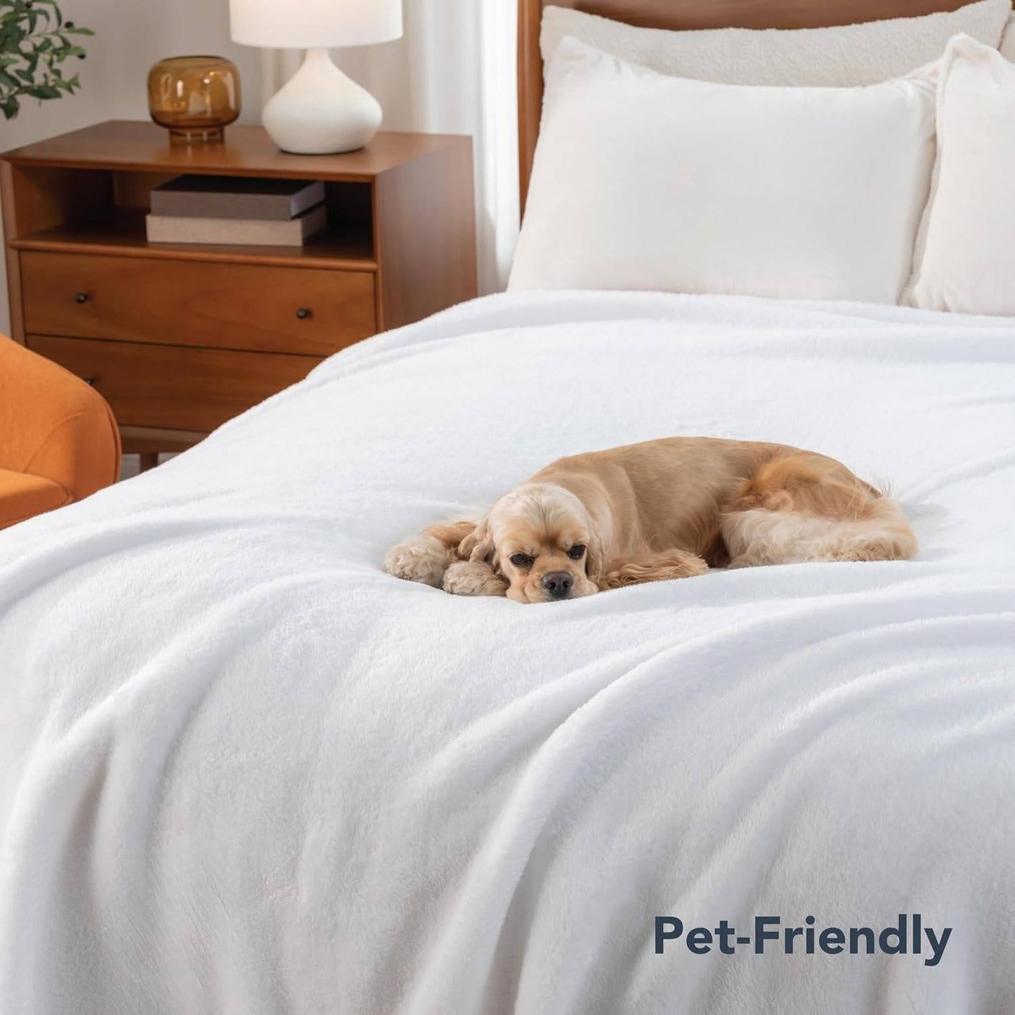 Dual Sided Cooling Blanket - Soft Knit and Arctic Silk for Year-Round Comfort