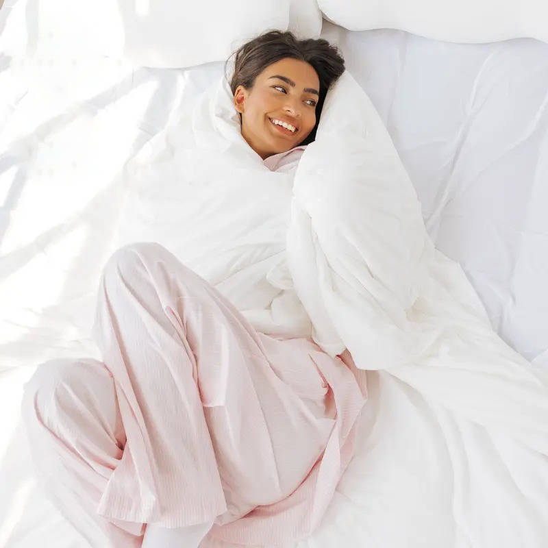 Dual Sided Cooling Blanket - Soft Knit and Arctic Silk for Year-Round Comfort