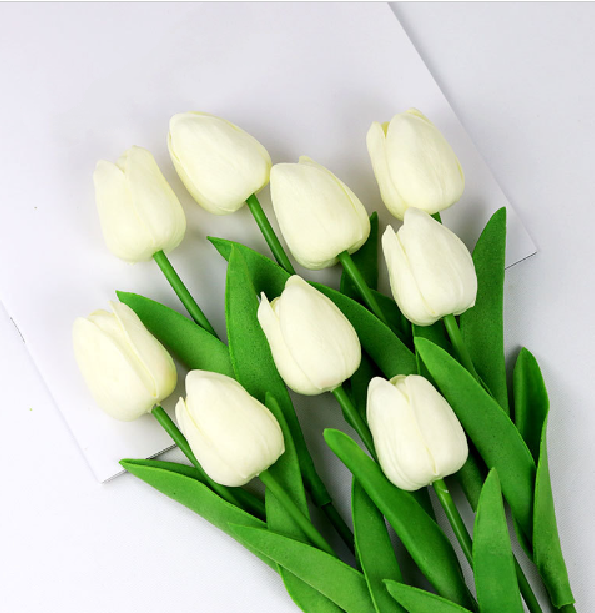 Lifelike Faux Tulip Bouquet in Vibrant Colors
