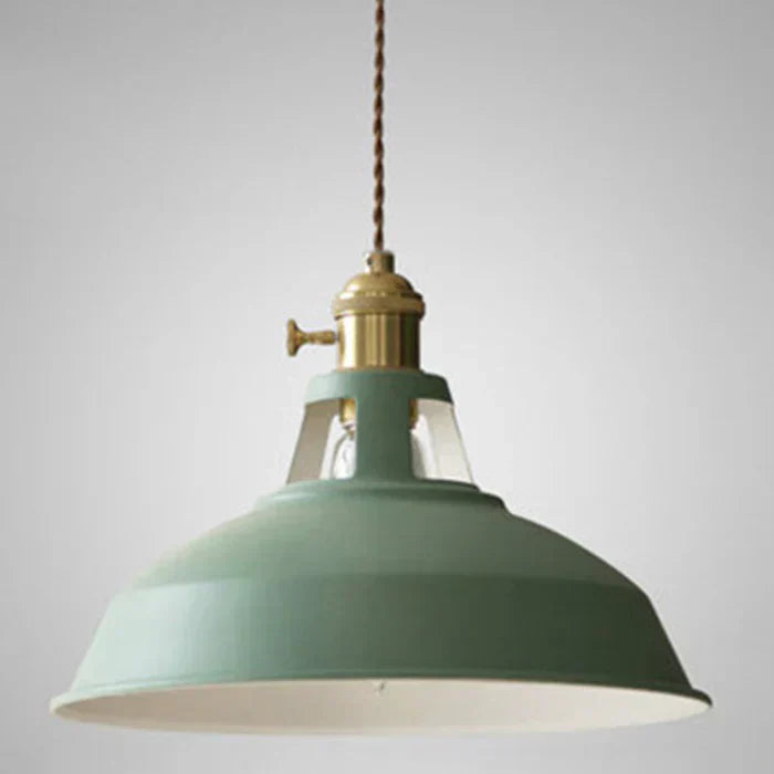 Industrial Retro Pendant Light in Metal with Adjustable Chain