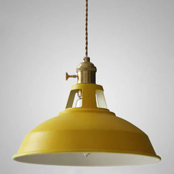 Industrial Retro Pendant Light in Metal with Adjustable Chain