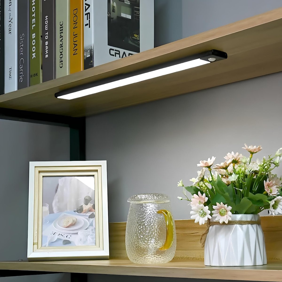 Rechargeable LED Motion Sensor Light with Magnetic Mount
