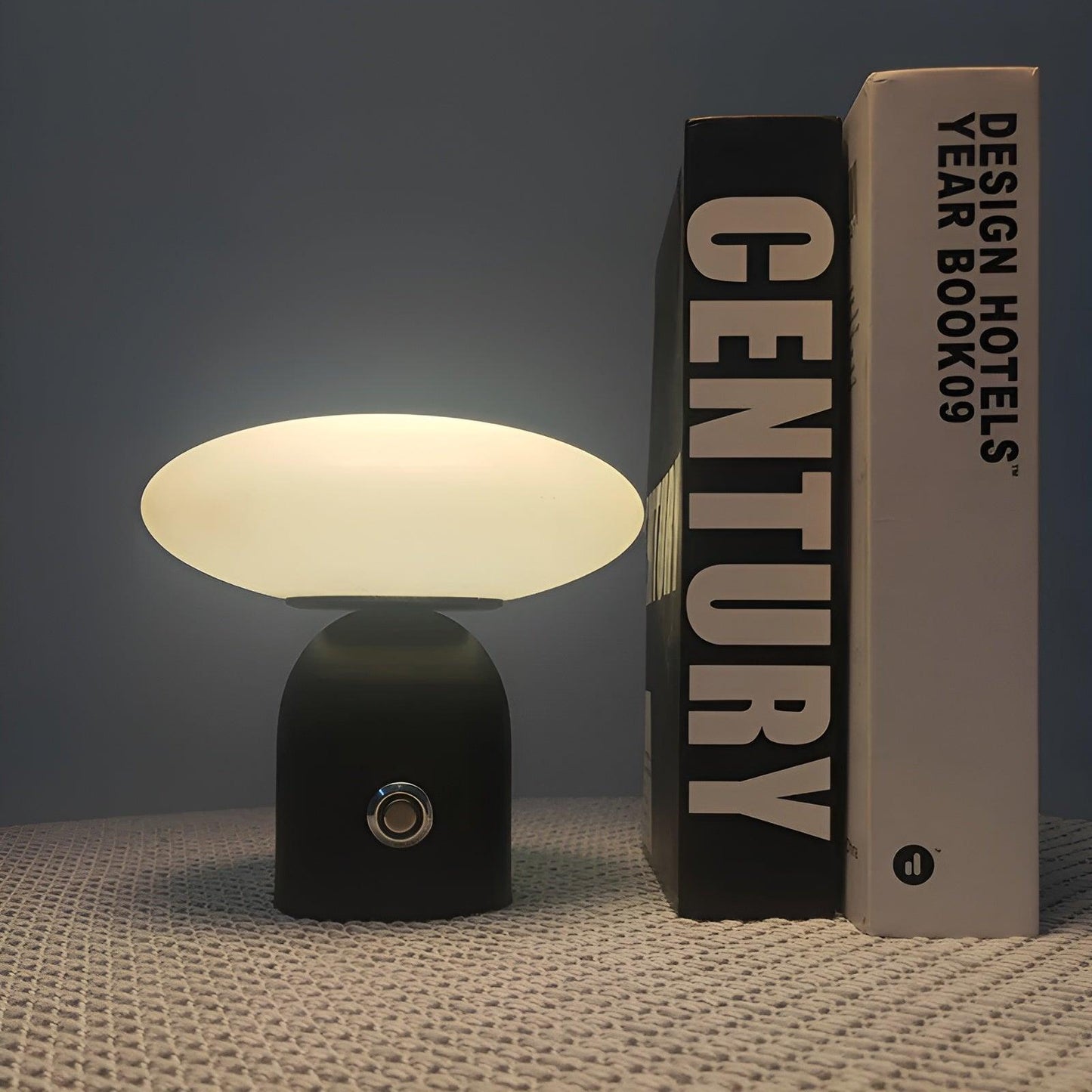 Rechargeable Wireless Iron Table Lamp