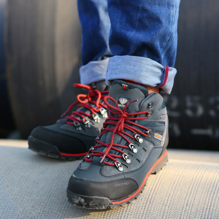 Waterproof Slip-Resistant Hiking Boots for Comfort and Stability