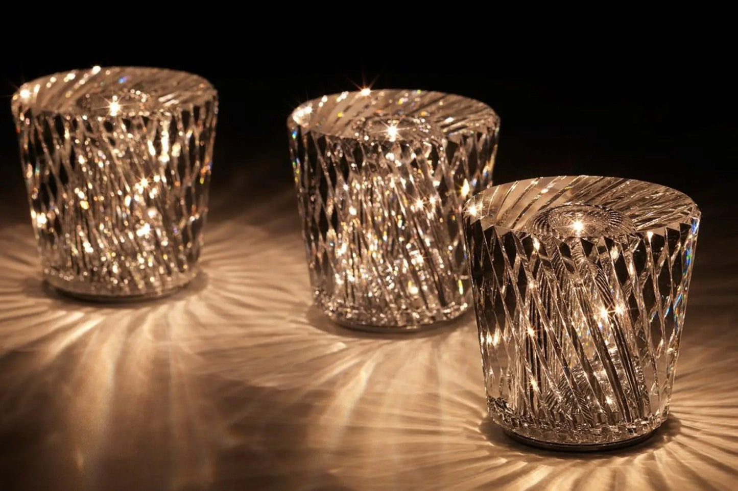 Crystal LED Table Lamp with 360° Light Projection - Wireless & USB Rechargeable