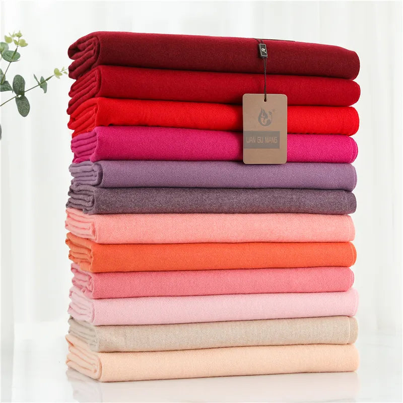 Cashmere Scarf with Tassels - Warm and Stylish Winter Accessory