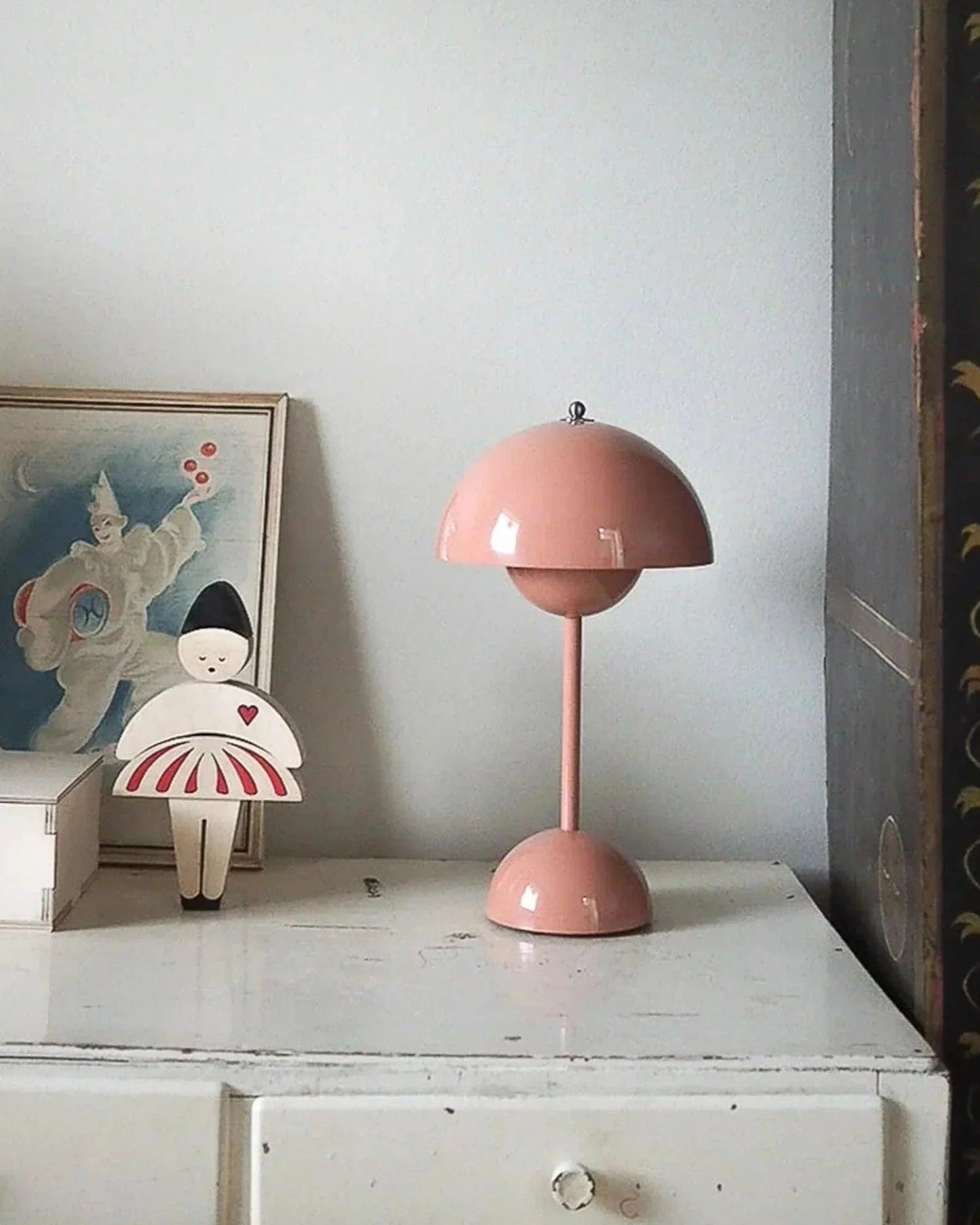 Dimmable Scandinavian Metal LED Table Lamp