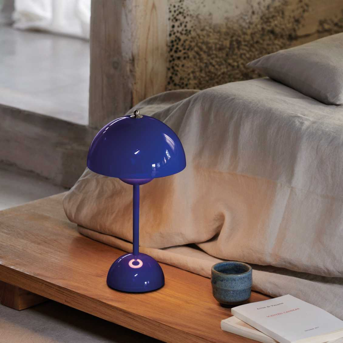 Dimmable Wireless LED Table Lamp - MoonGlow Design