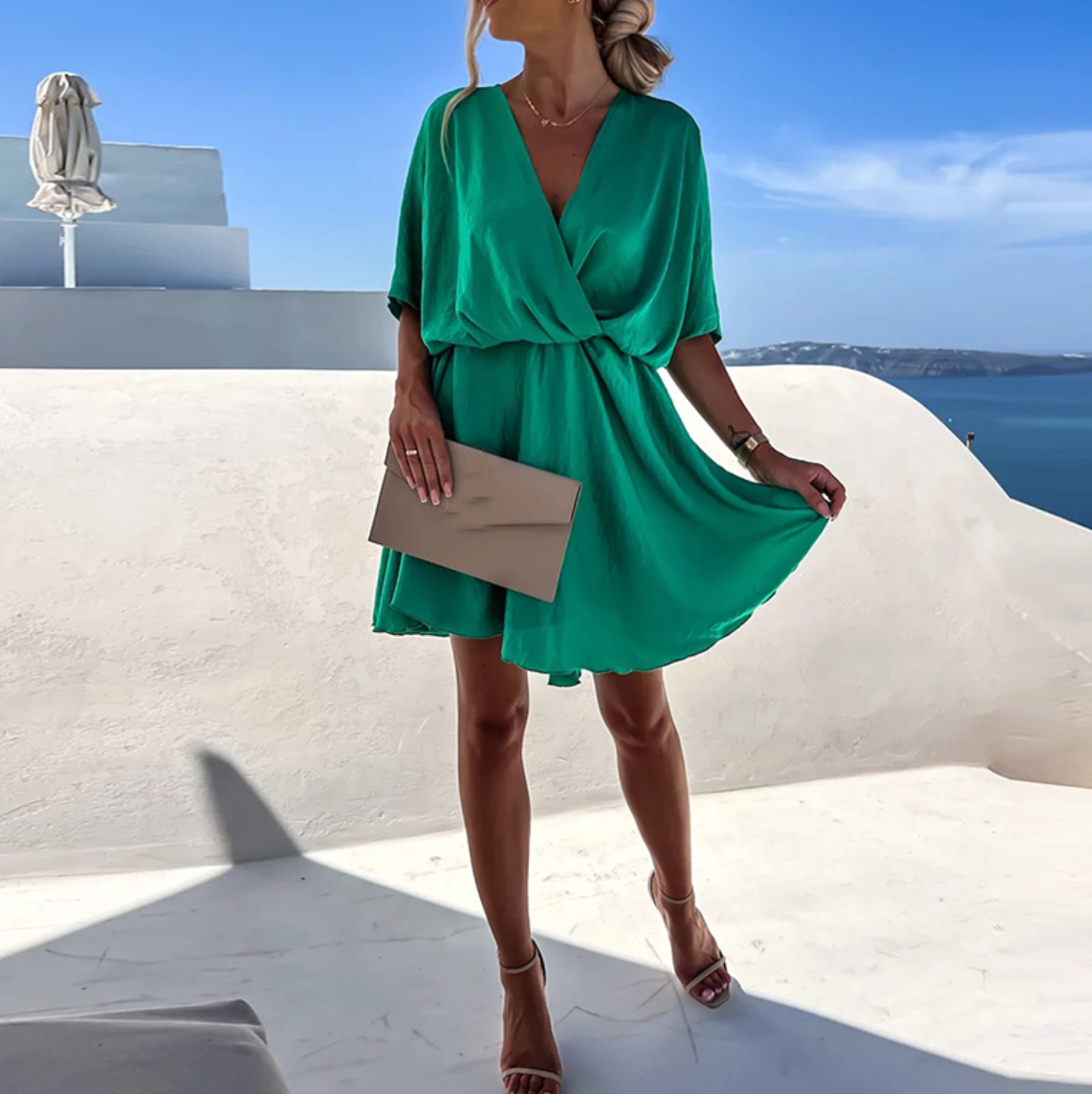 Elegant Timeless Evening Dress for Special Occasions