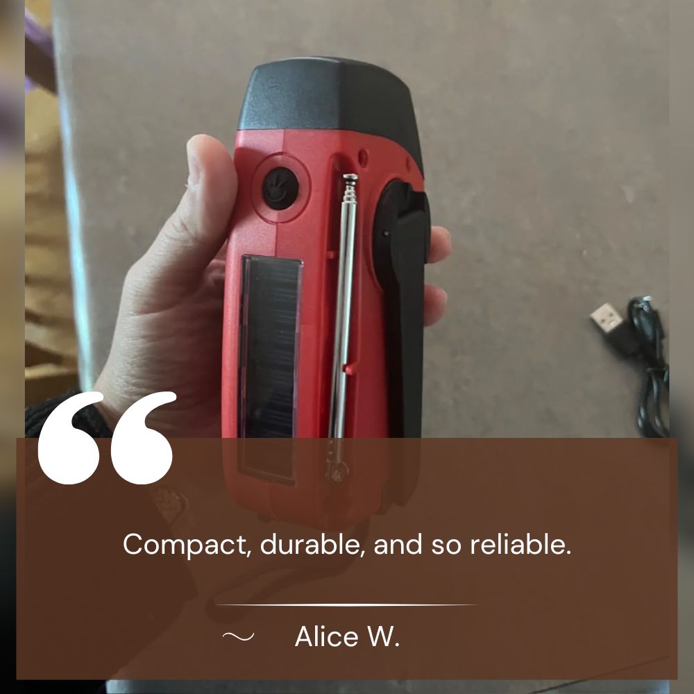 Multifunctional Wind-Up Emergency Radio with Flashlight and Device Charger