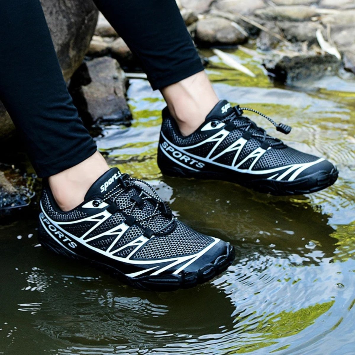 Lightweight Ergonomic Cycling Shoes with Non-Slip Sole