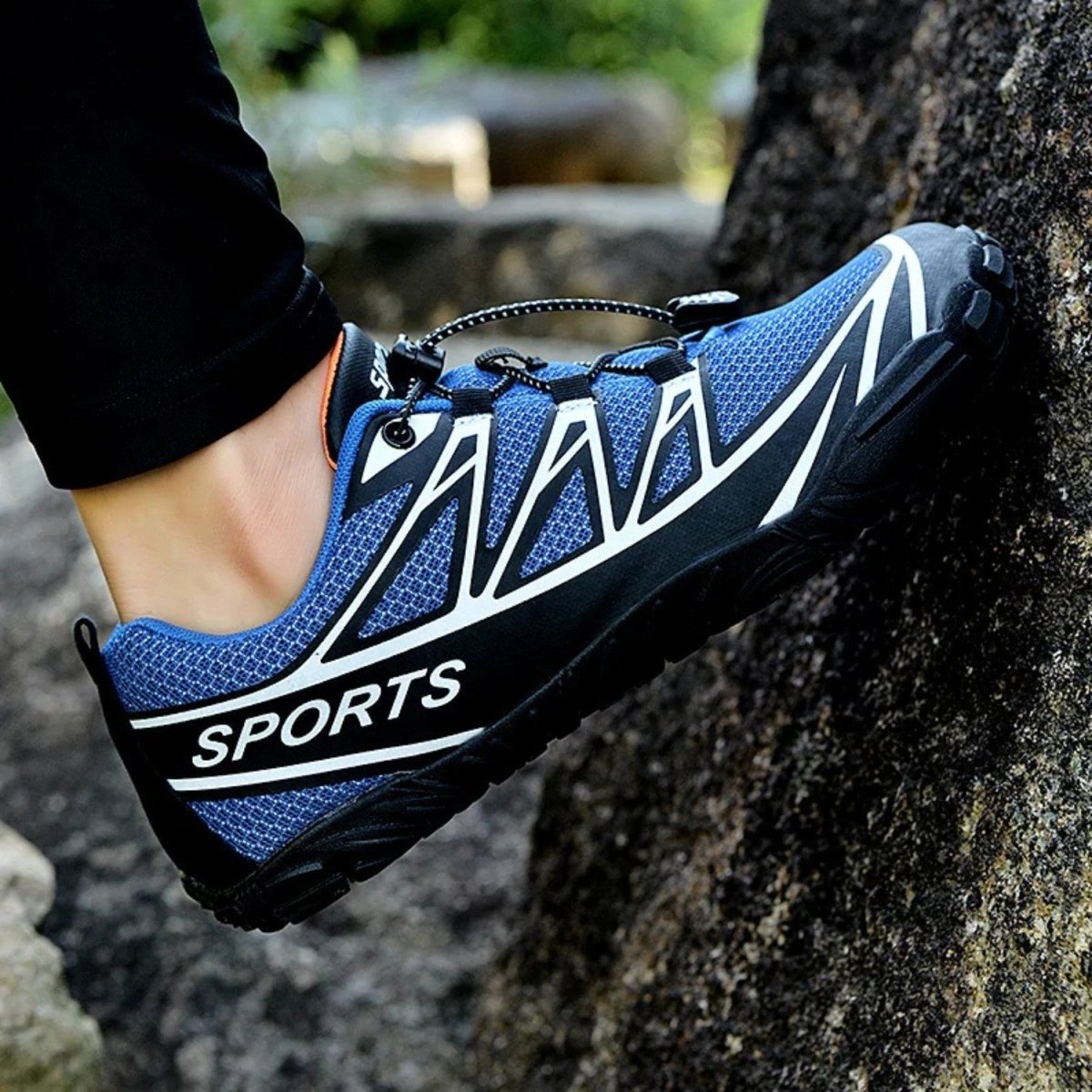 Lightweight Ergonomic Cycling Shoes with Non-Slip Sole