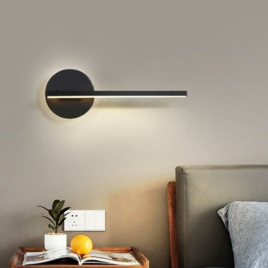 Minimalist LED Wall Lamp with Linear Design