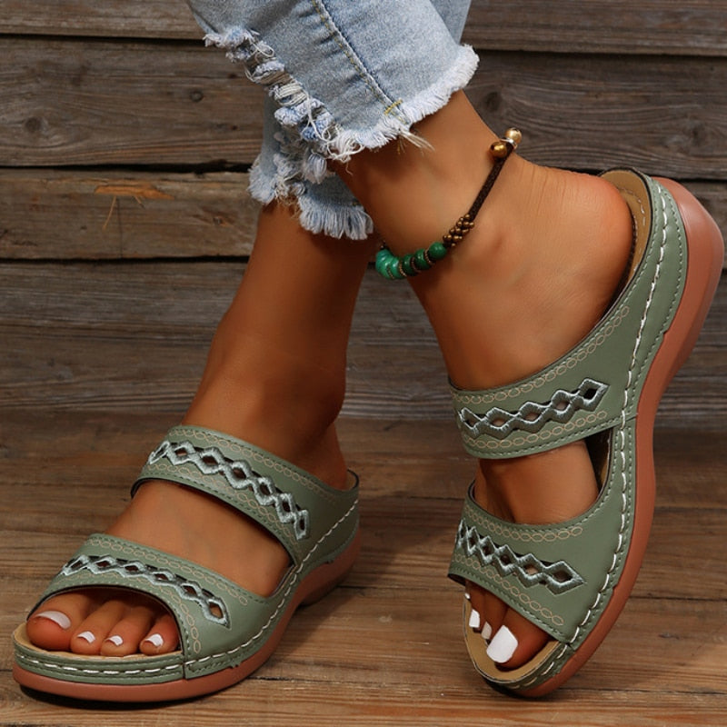 Comfortable Orthopedic Sandals for Women with Adjustable Straps