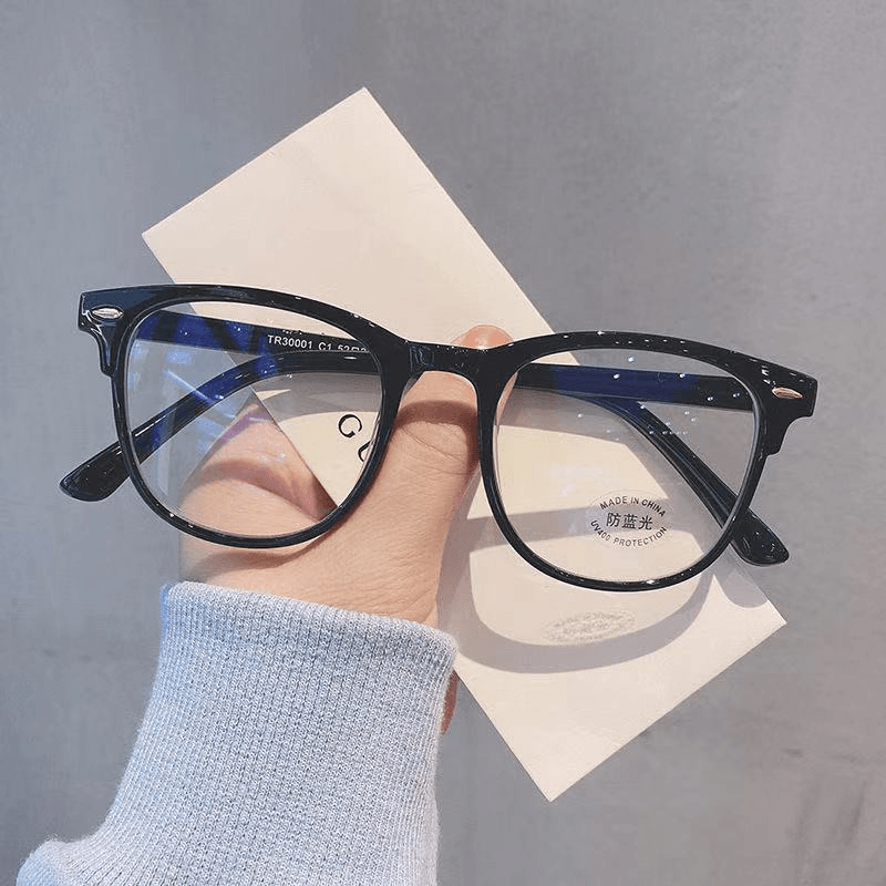 Stylish Blue Light Blocking Glasses with Adjustable Nose Bridge