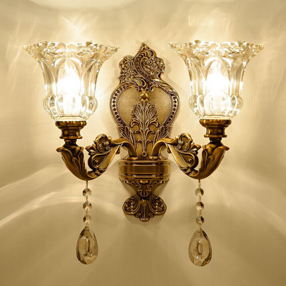 Elegant Vintage Gold Wall Lamp with Adjustable Lighting