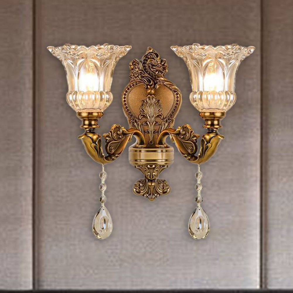 Elegant Vintage Gold Wall Lamp with Adjustable Lighting
