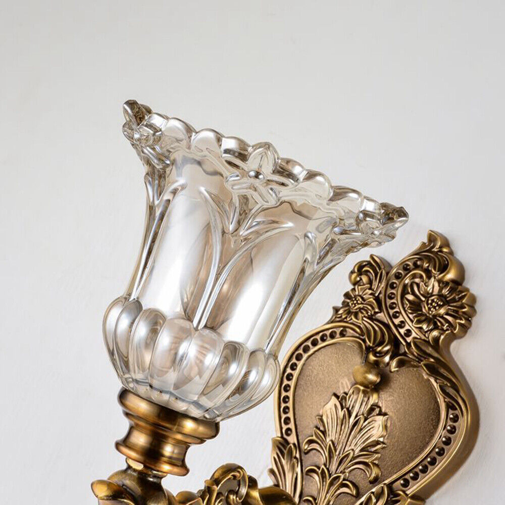 Elegant Vintage Gold Wall Lamp with Adjustable Lighting