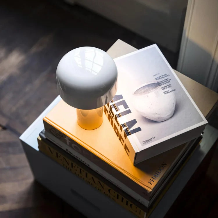 Rechargeable Tri-Colour Dimming LED Table Lamp