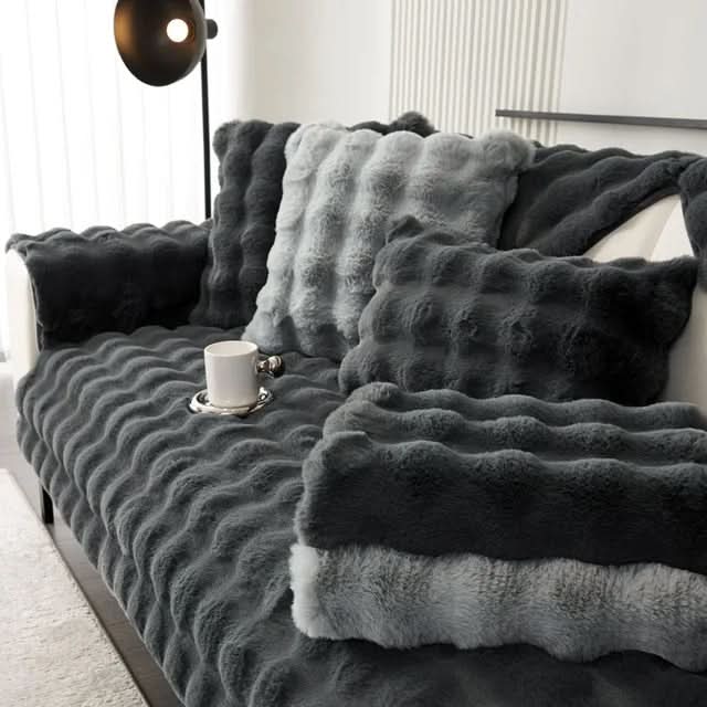 Durable Waterproof Sofa Cover in Premium Polyester