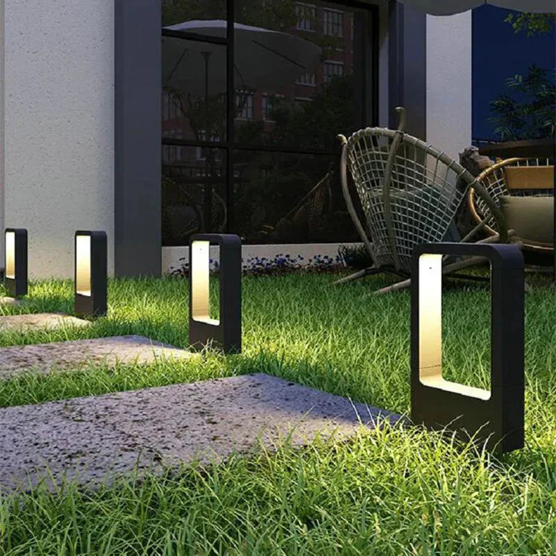 Chic Aluminum Outdoor Floor Lamp with Warm LED Illumination