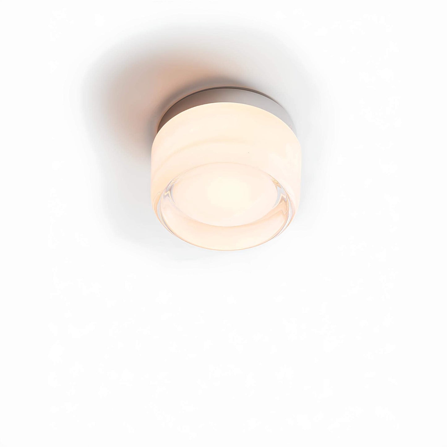 Curved LED Wall Lamp in Contemporary Design