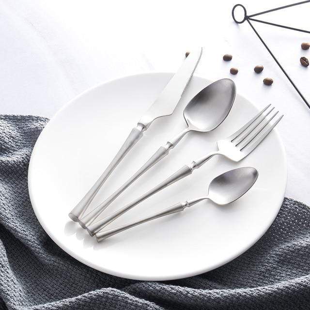 Luxurious Gold Cutlery Dining Set